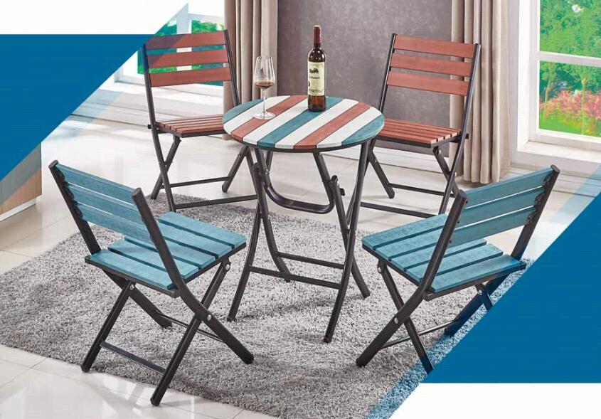 folding plastic pool lounge chairs and dining table